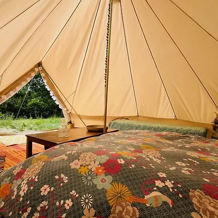 Tente de luxe Le Tipi De La Vallee Ensoleillee, Terra Luna *